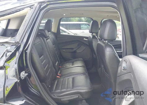 2017 Ford Escape Titanium from USA, damaged, VIN 1FMCU9J9XHUD37827